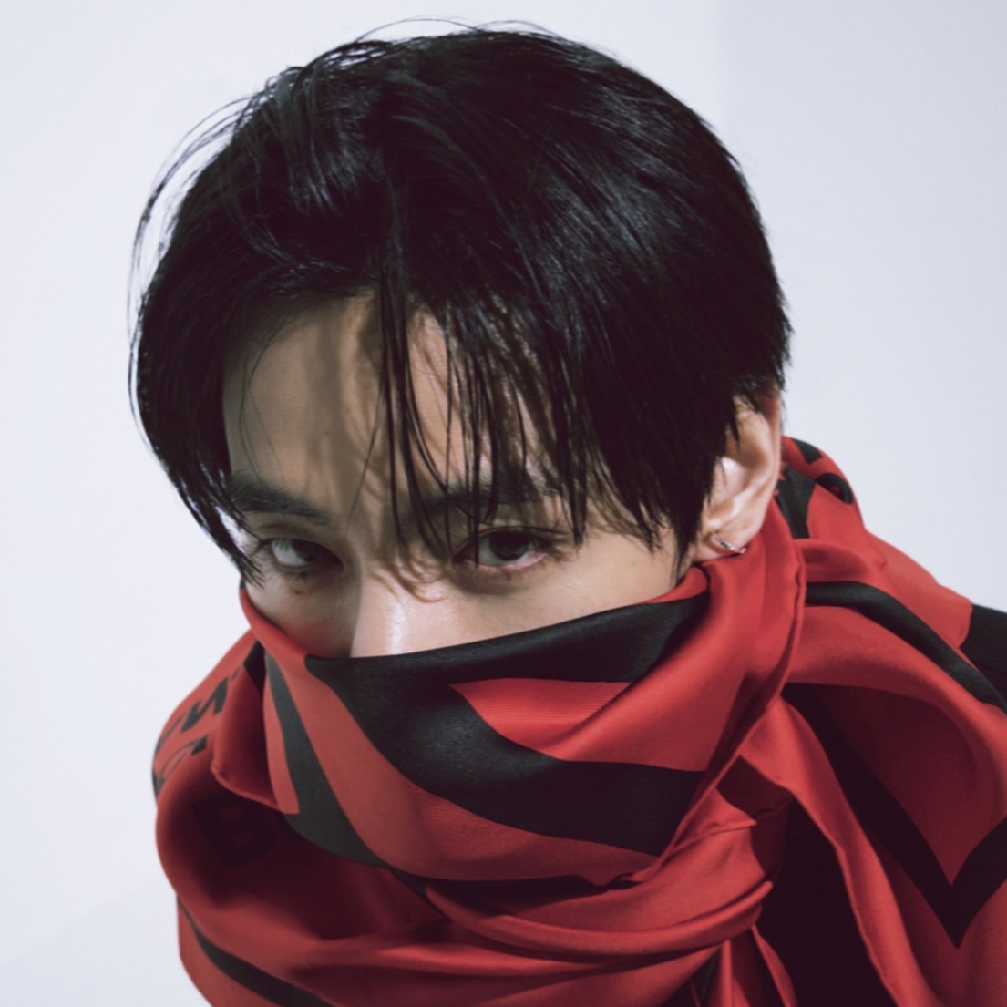 Foto aktivitas terbaru V (BTS)