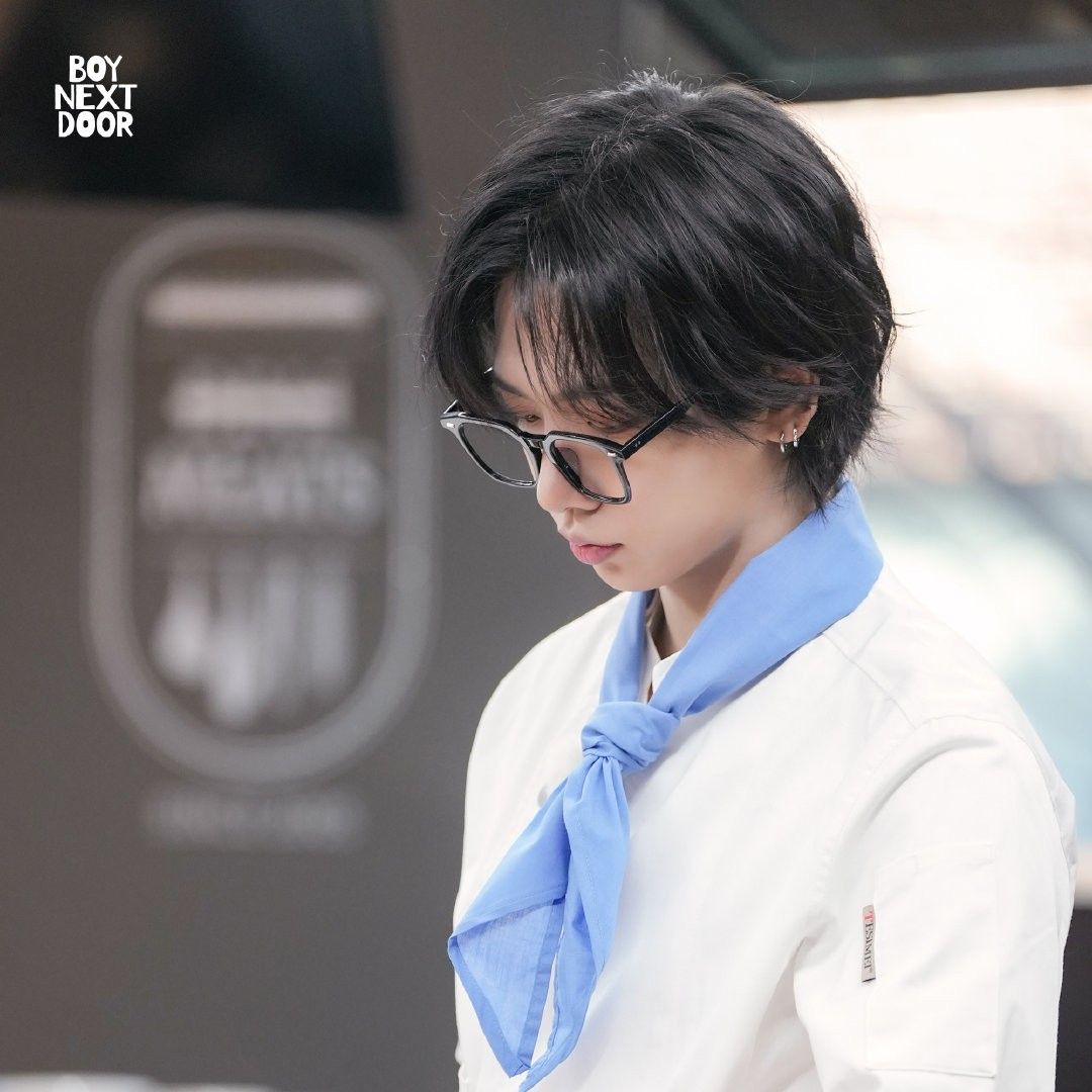 A moment captured by Myeong Jaehyun (BOYNEXTDOOR)'s fan