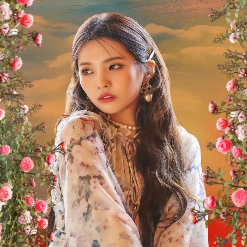Recent activity shot of Soyeon (i-dle)