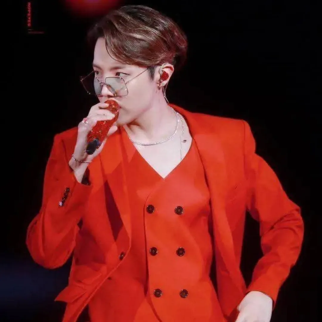 J-hope (防彈少年團)粉絲拍下的瞬間