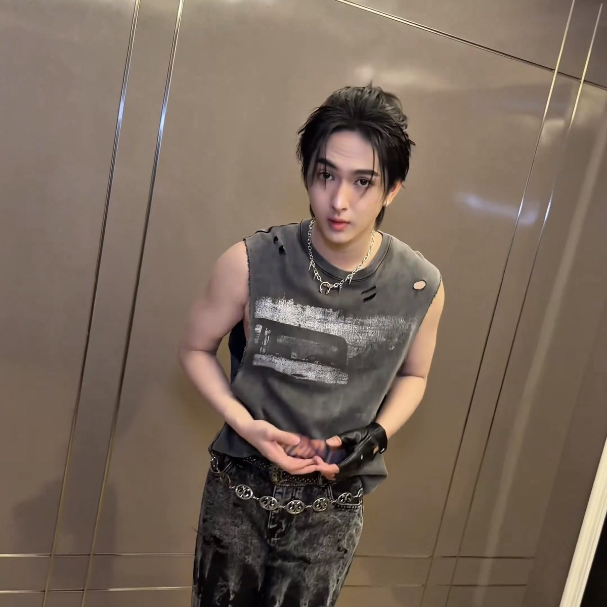 A moment captured by Copper (BUS)'s fan