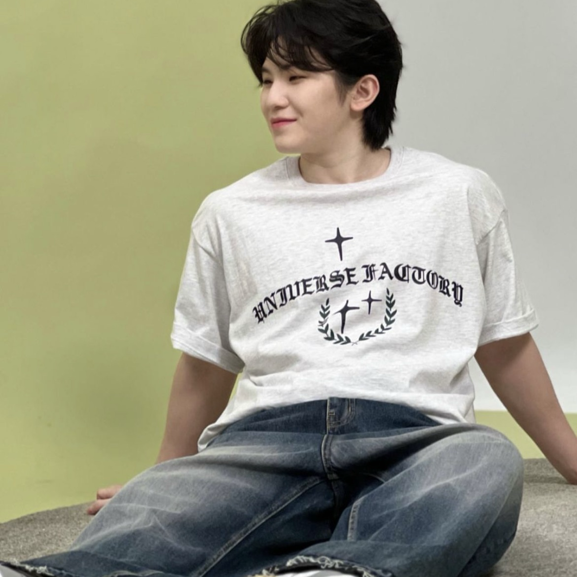 A moment captured by Woozi (SEVENTEEN)'s fan