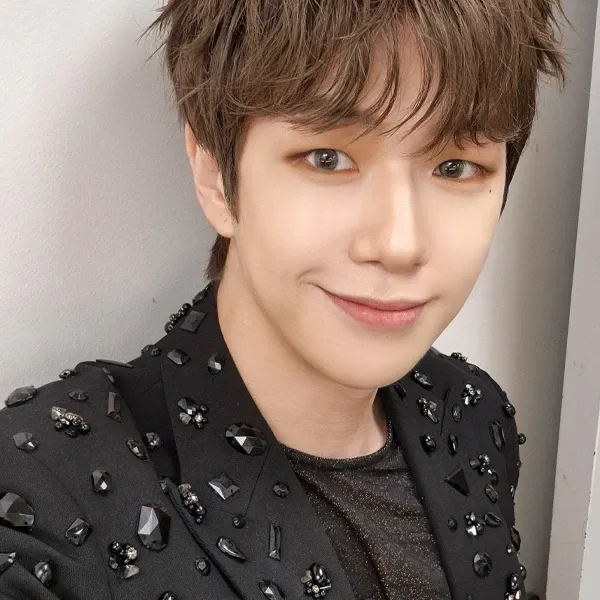 강다니엘의 최신 사진