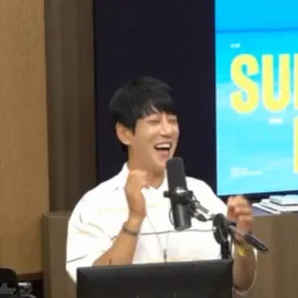 Behind-the-scenes cut of Hwang Chiyeol