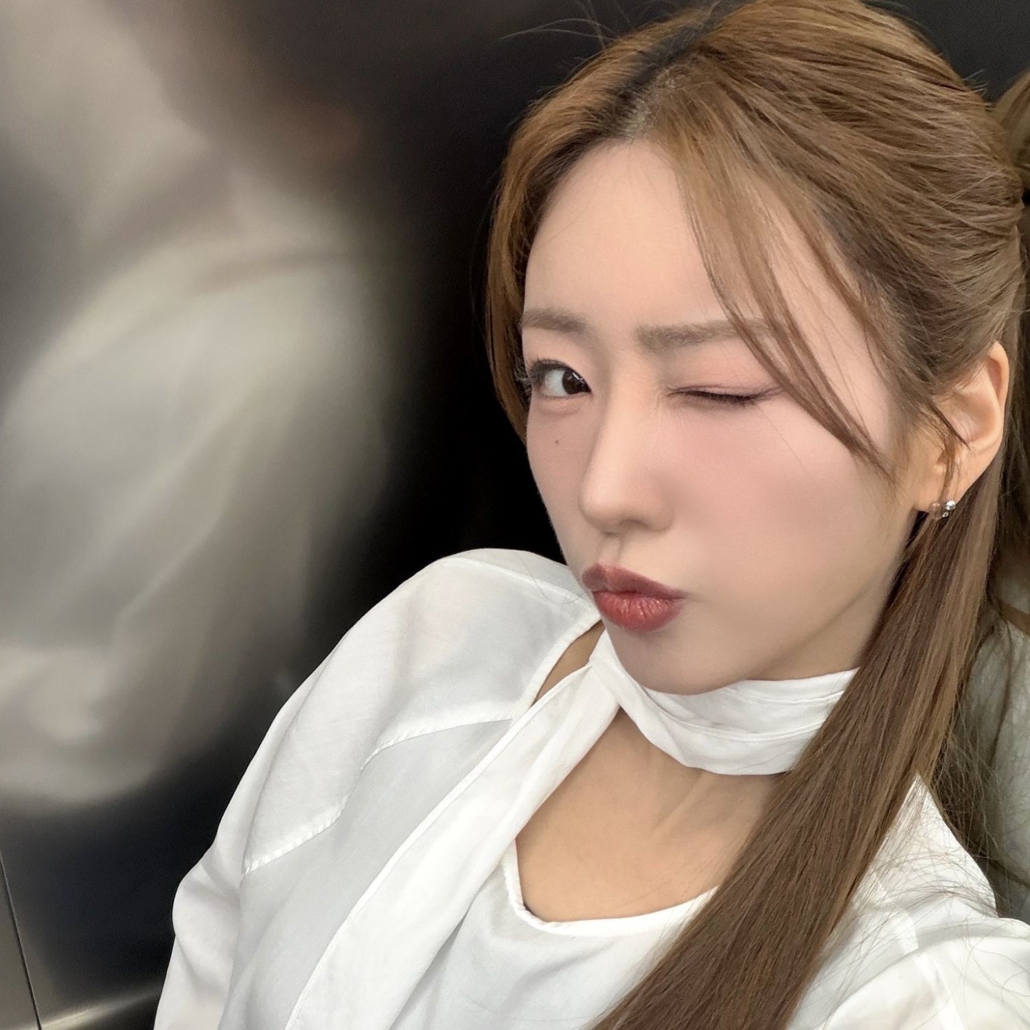 A moment captured by Yoon Bomi (Apink)'s fan