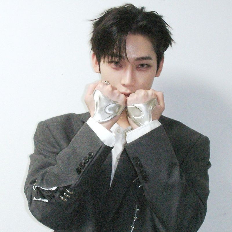 선우 (ENHYPEN) 최근 활동샷