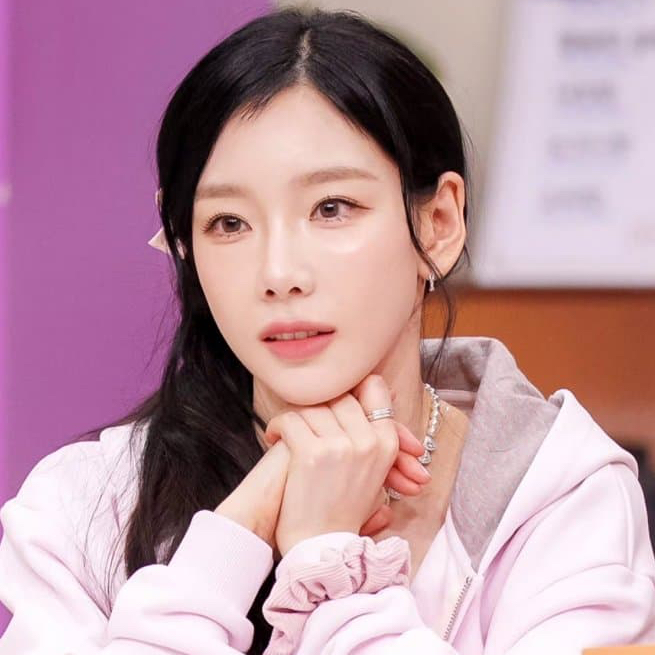 Latest photo of Taeyeon (Girls' Generation)