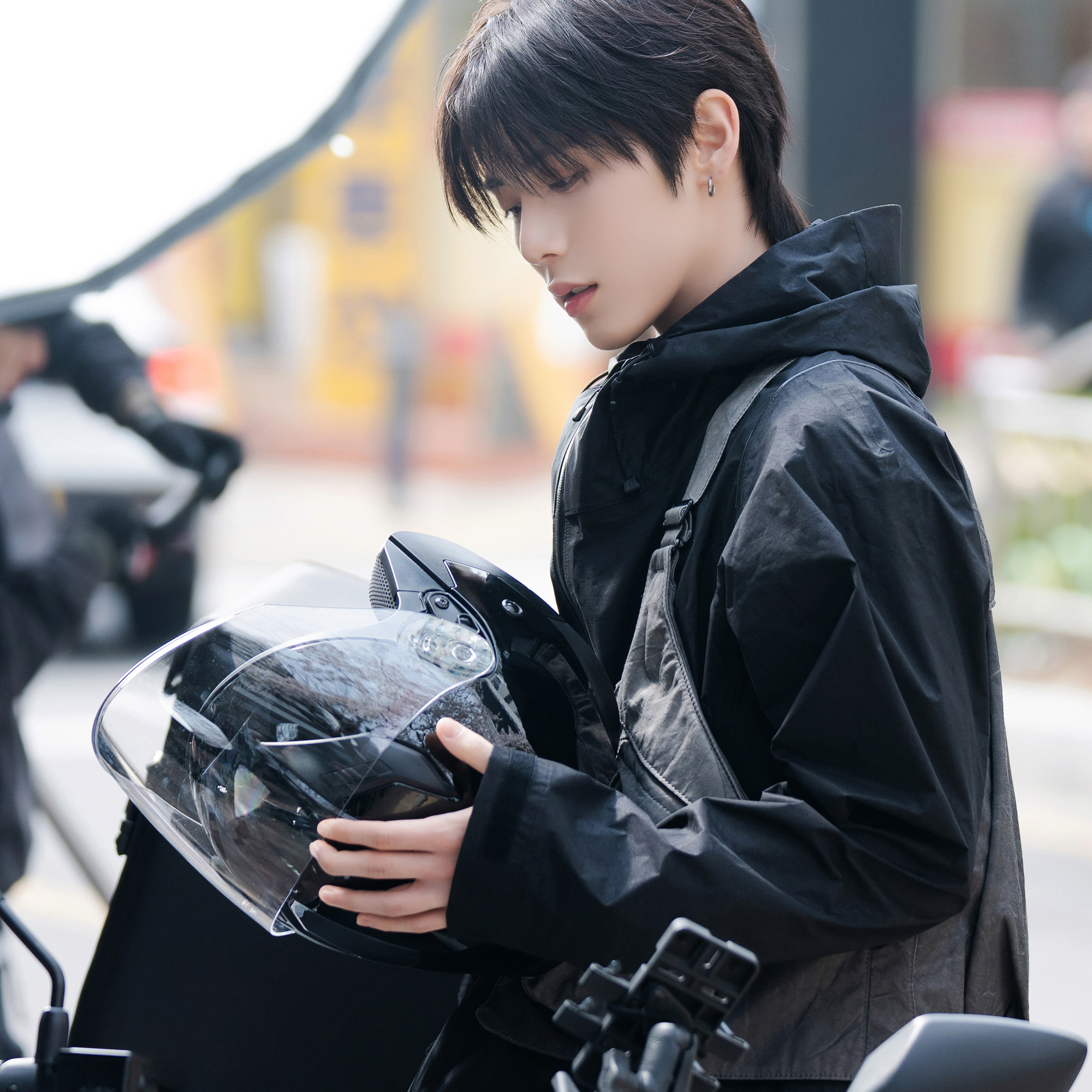 Behind-the-scenes cut of Taesan (BOYNEXTDOOR)