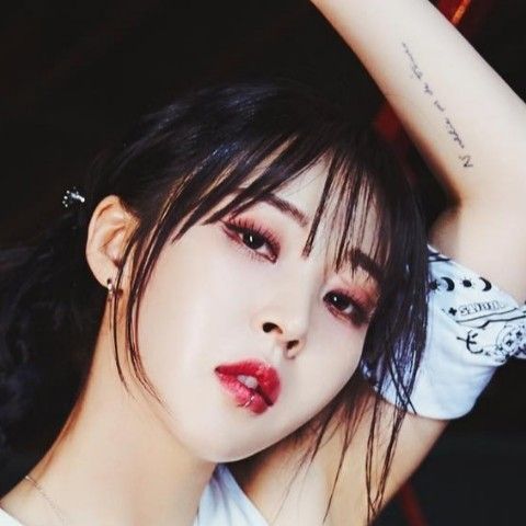 玟星 (MAMAMOO)的幕后花絮