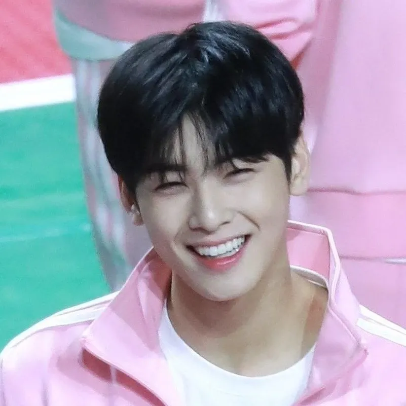 Behind-the-scenes cut of Eunwoo (ASTRO)
