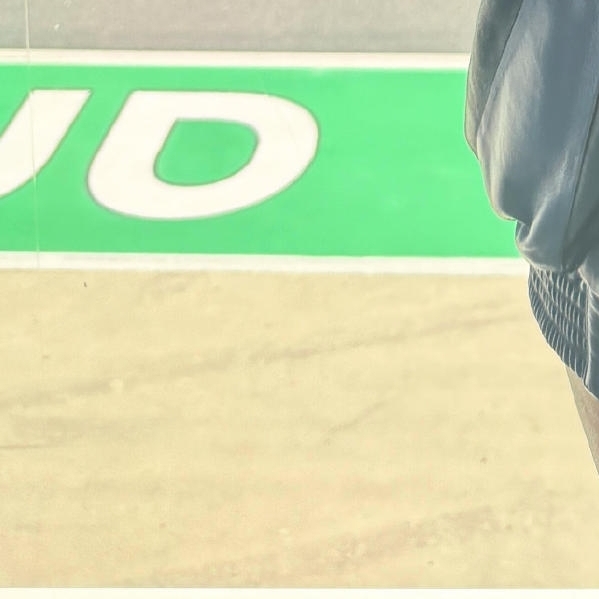 Behind-the-scenes cut of Cheng Xiao