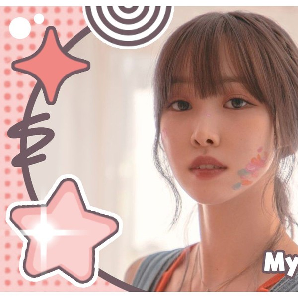 Signature photo of GFRIEND capturing their charm