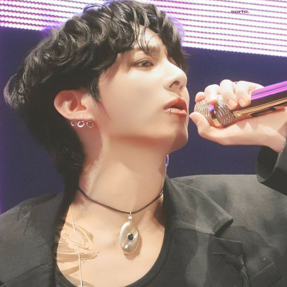 정국 (방탄소년단) 최근 활동샷