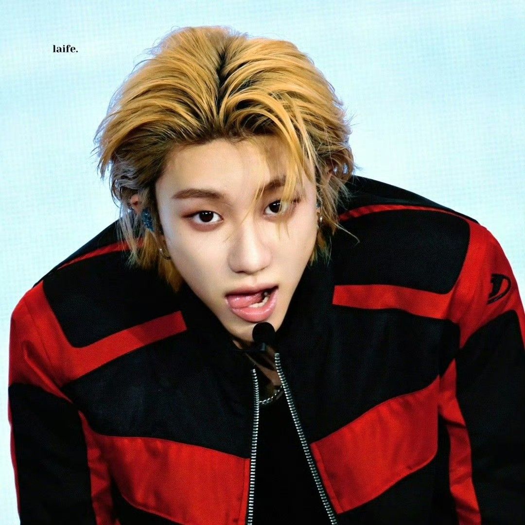 Behind-the-scenes cut of The 8 (SEVENTEEN)