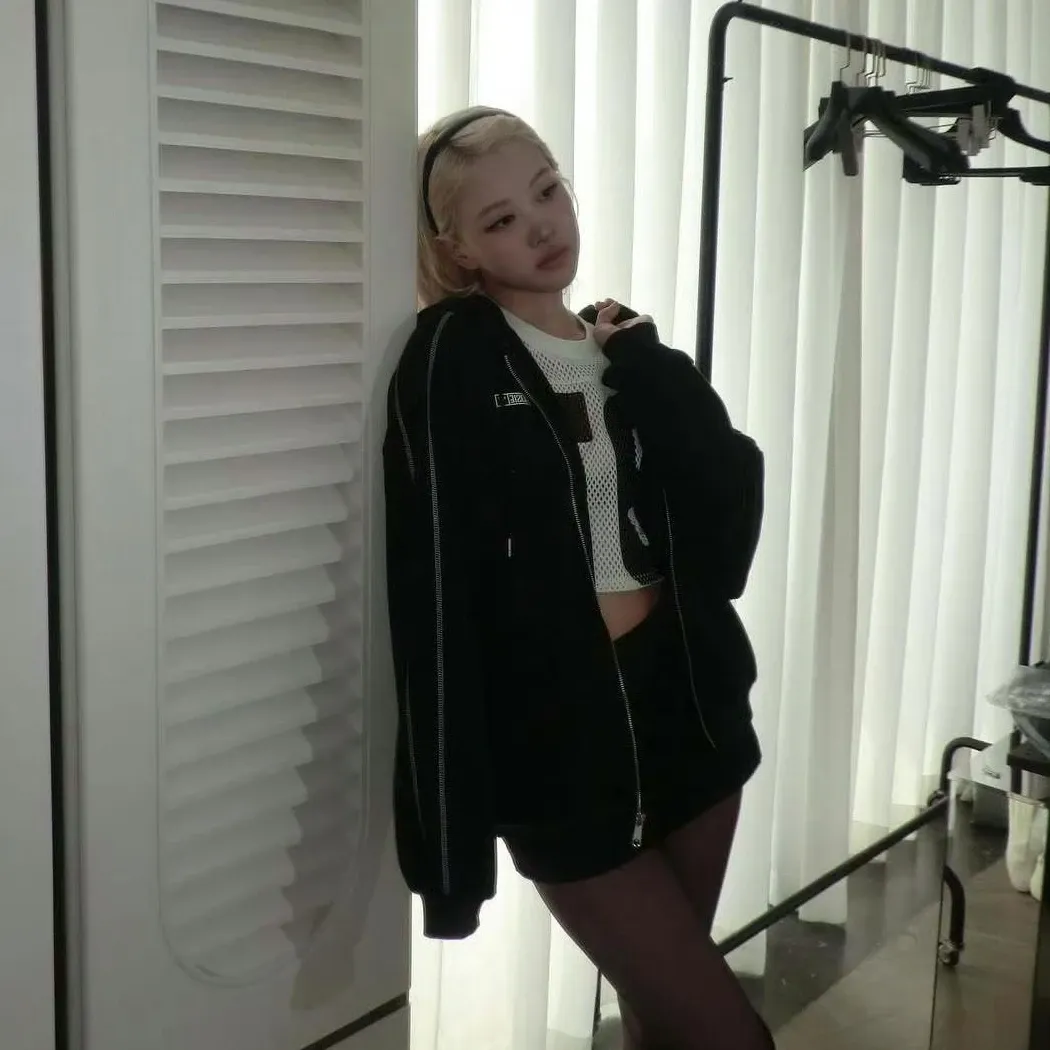 ロゼ (BLACKPINK)の最新写真