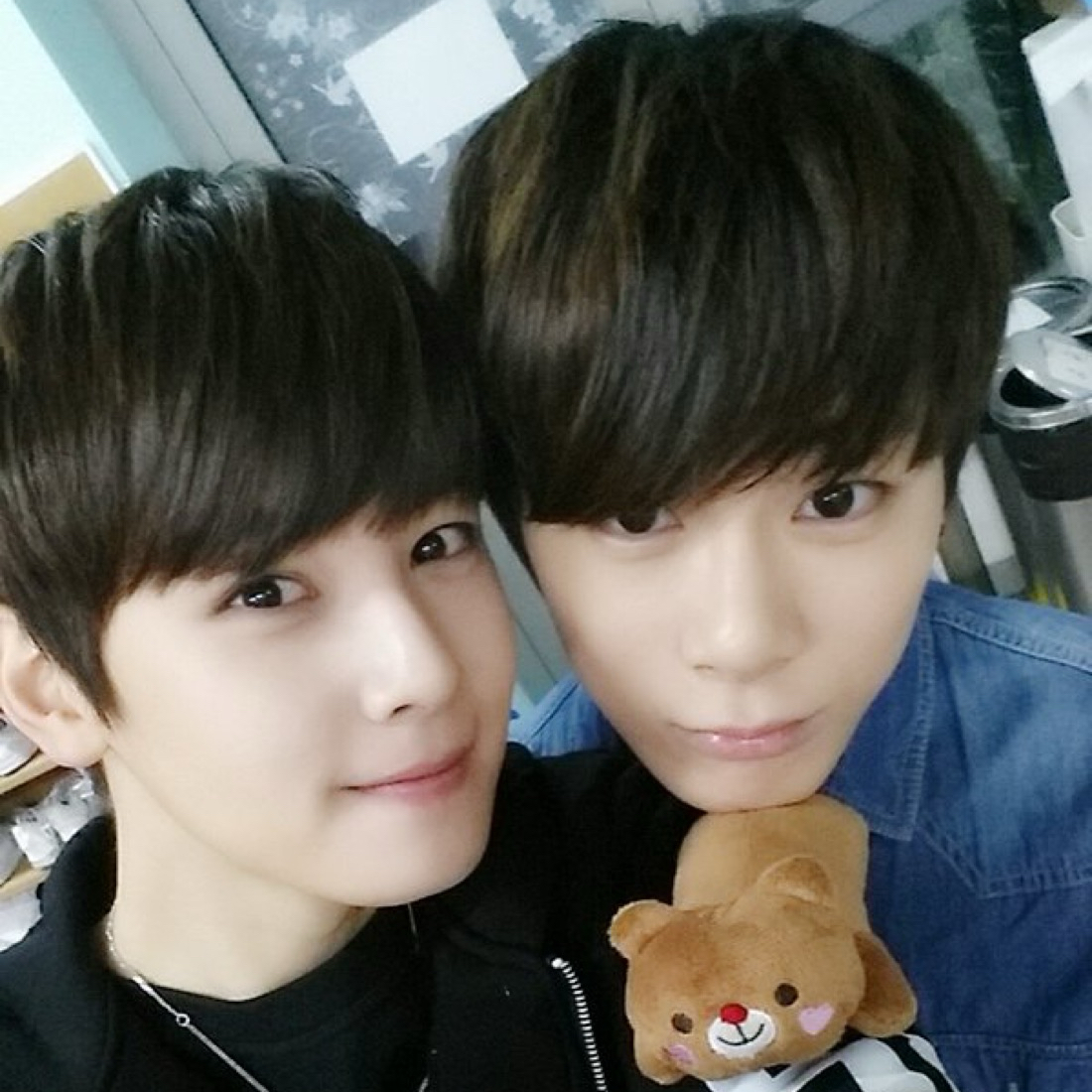 A moment captured by Moonbin (ASTRO)'s fan