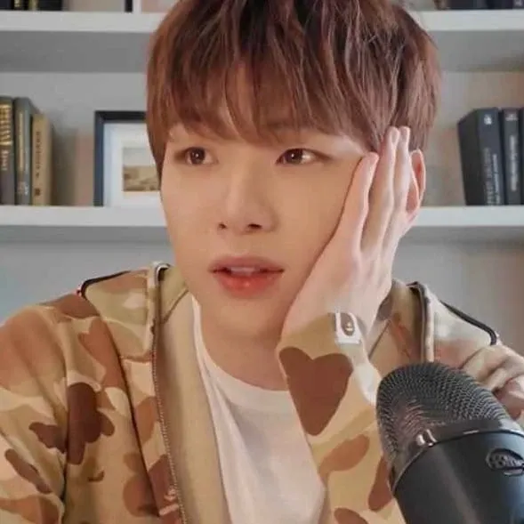 姜丹尼尔粉丝拍下的瞬间