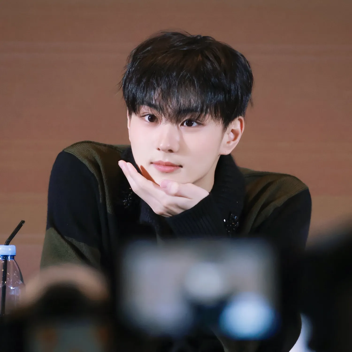 A moment captured by Jungwon (ENHYPEN)'s fan