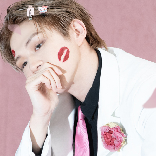 Behind-the-scenes cut of Kang Daniel