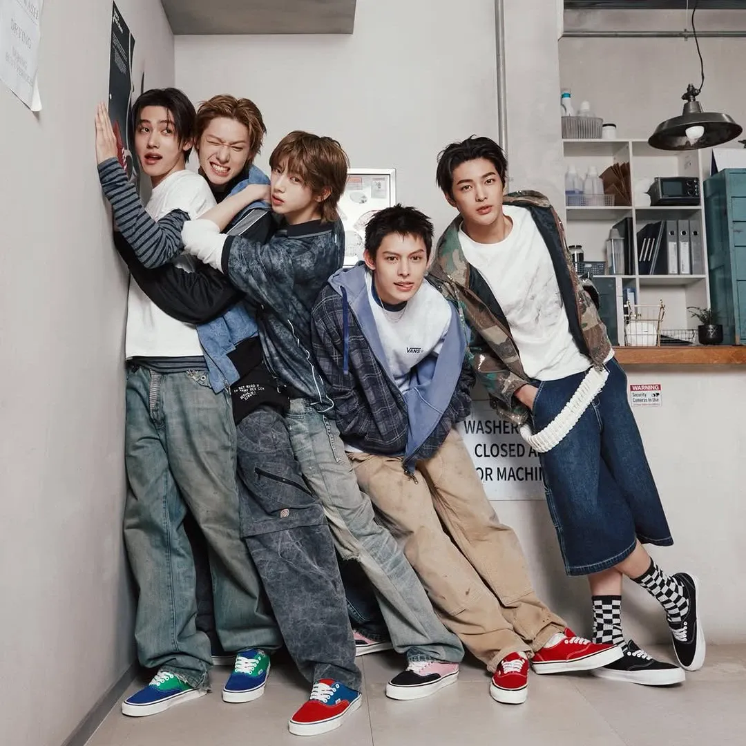 A moment captured by CORTIS's fan