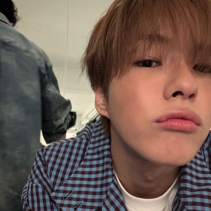 윤재혁 (TREASURE) 최근 활동샷