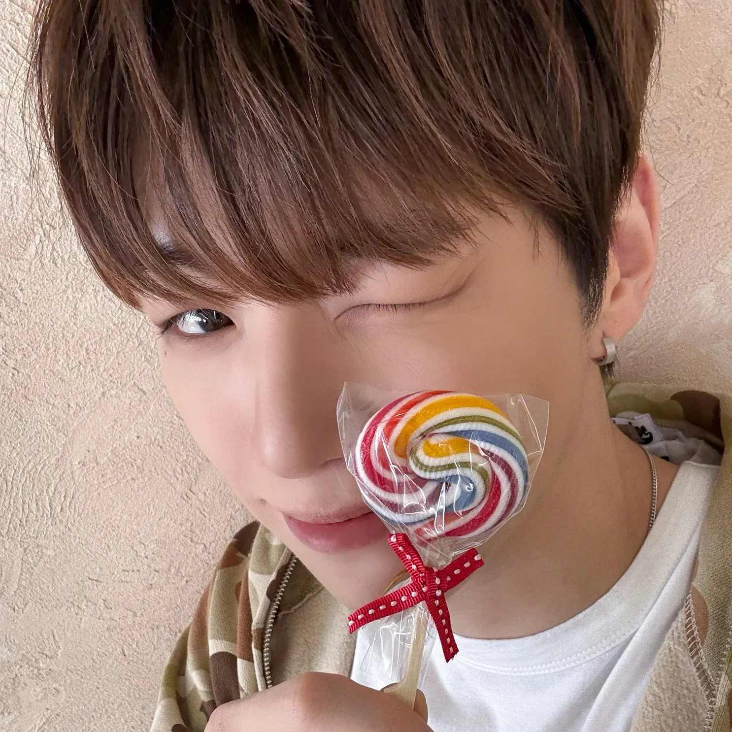 강다니엘 최근 활동샷