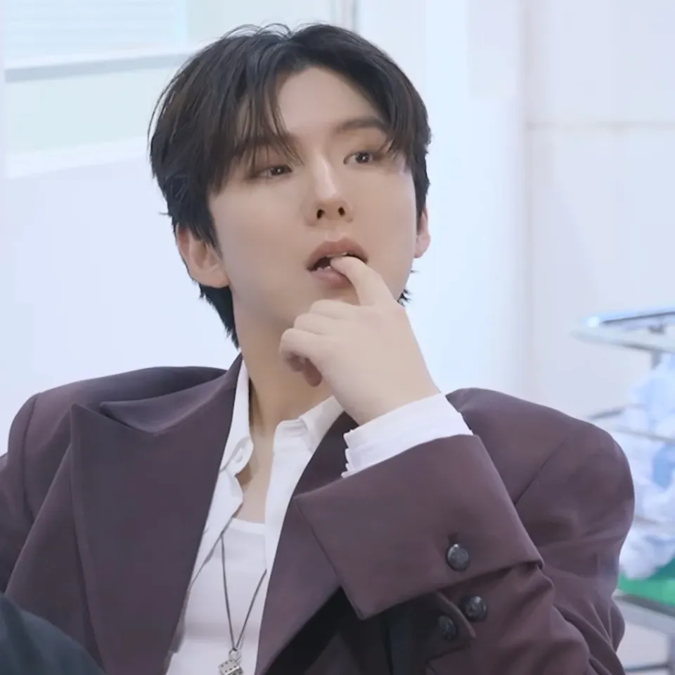 Behind-the-scenes cut of Kihyun (MONSTA X)