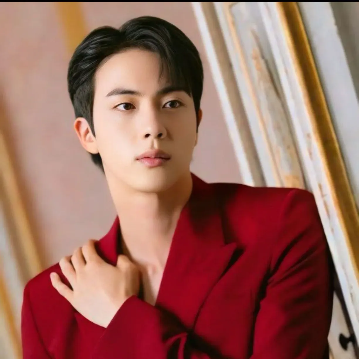 Latest photo of Jin (BTS)