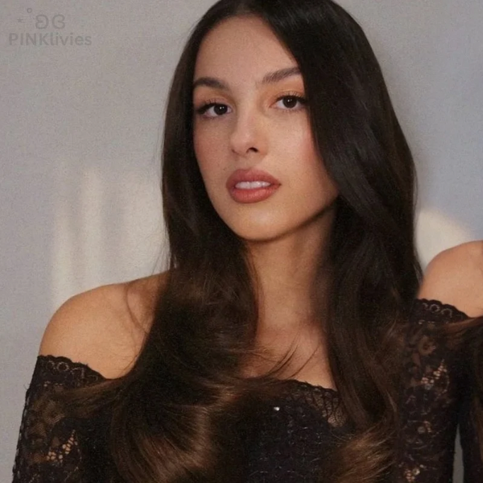 Latest photo of Olivia Rodrigo