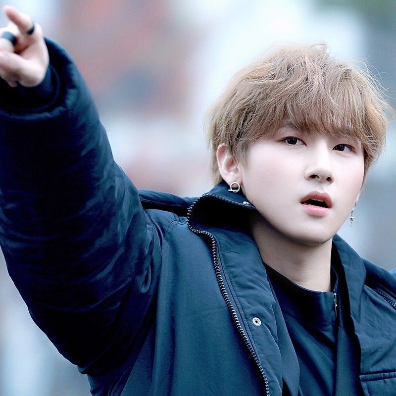 Potret di balik layar MONSTA X