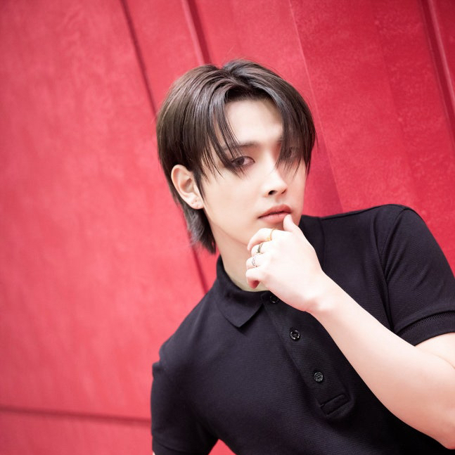 Recent activity shot of Hongjoong (ATEEZ)