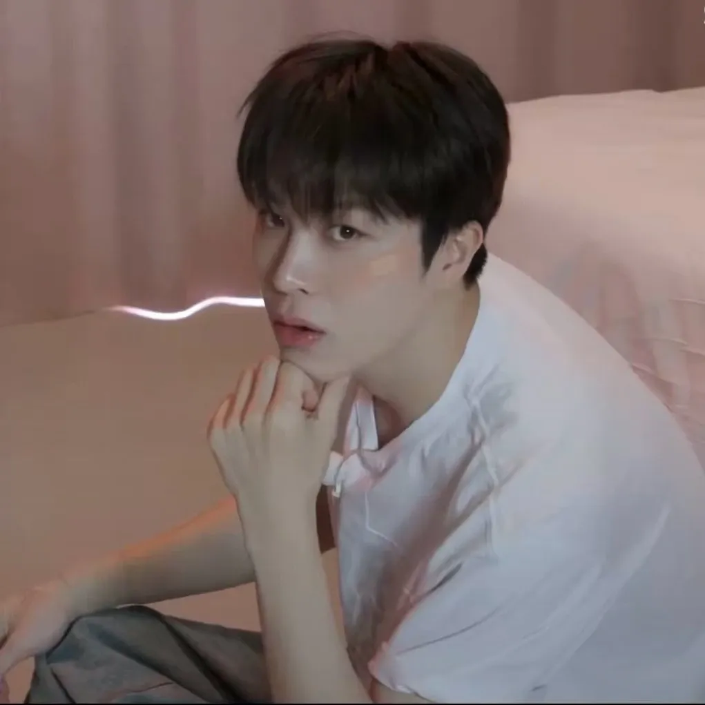 Momen yang diabadikan oleh penggemar So Junghwan (TREASURE)