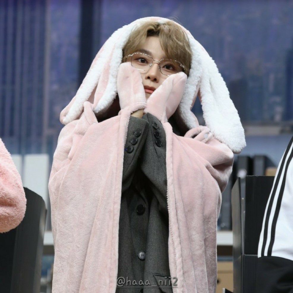 Behind-the-scenes cut of He Xinlong (ALPHA DRIVE ONE)