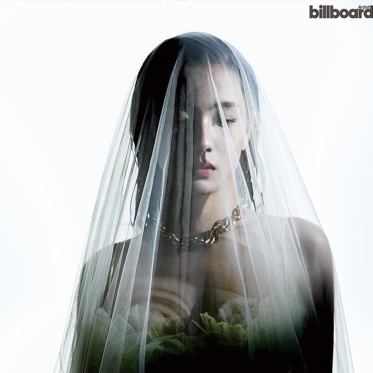 Foto aktivitas terbaru Jisoo (BLACKPINK)