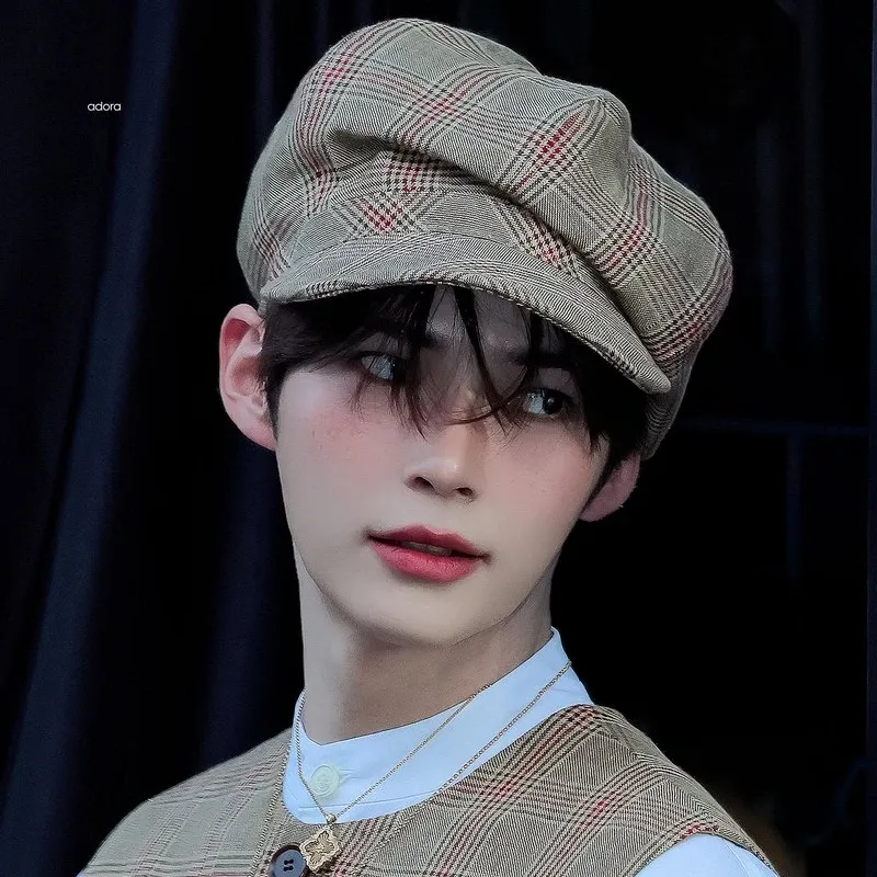 Behind-the-scenes cut of Sung Hanbin (ZEROBASEONE)