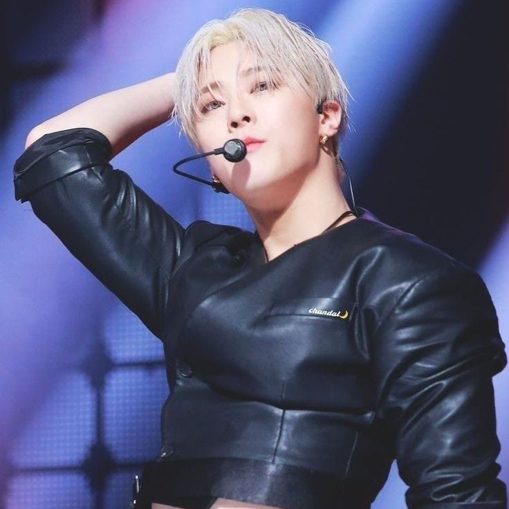 A moment captured by Moonbin (ASTRO)'s fan