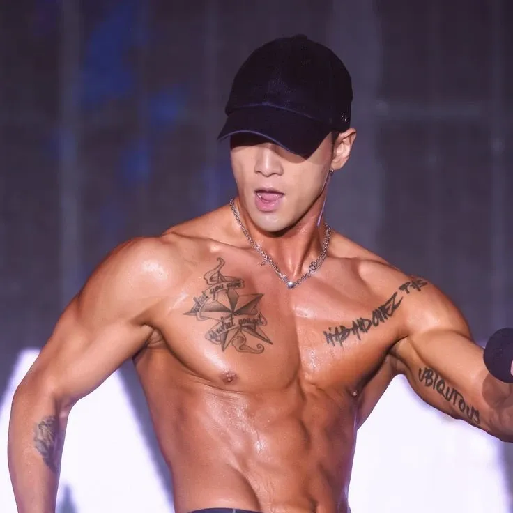 백호의 최신 사진