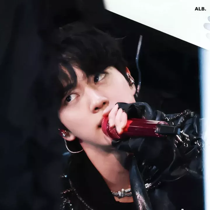 Potret di balik layar Jin (BTS)