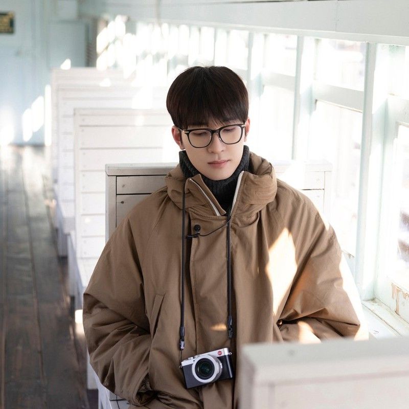 Recent activity shot of Wonwoo (SEVENTEEN)