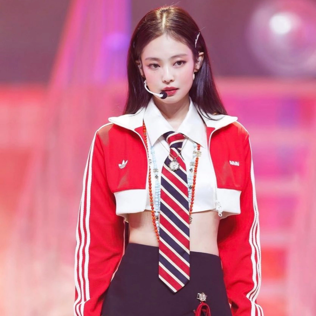 제니 (BLACKPINK)의 비하인드 컷