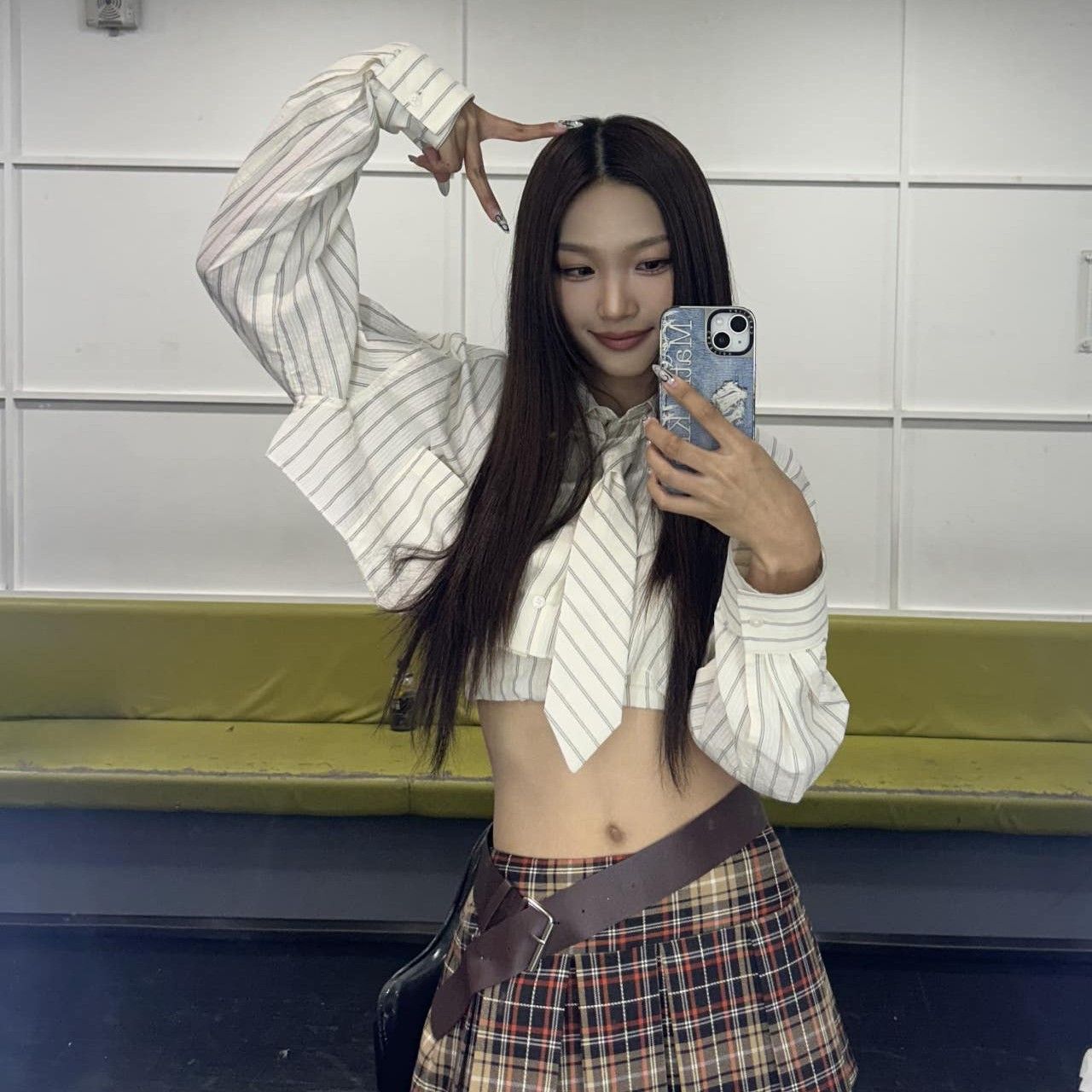 SECRET NUMBER의 비하인드 컷