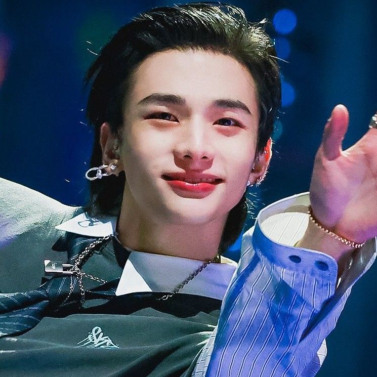 Latest photo of Hyunjin (Stray Kids)