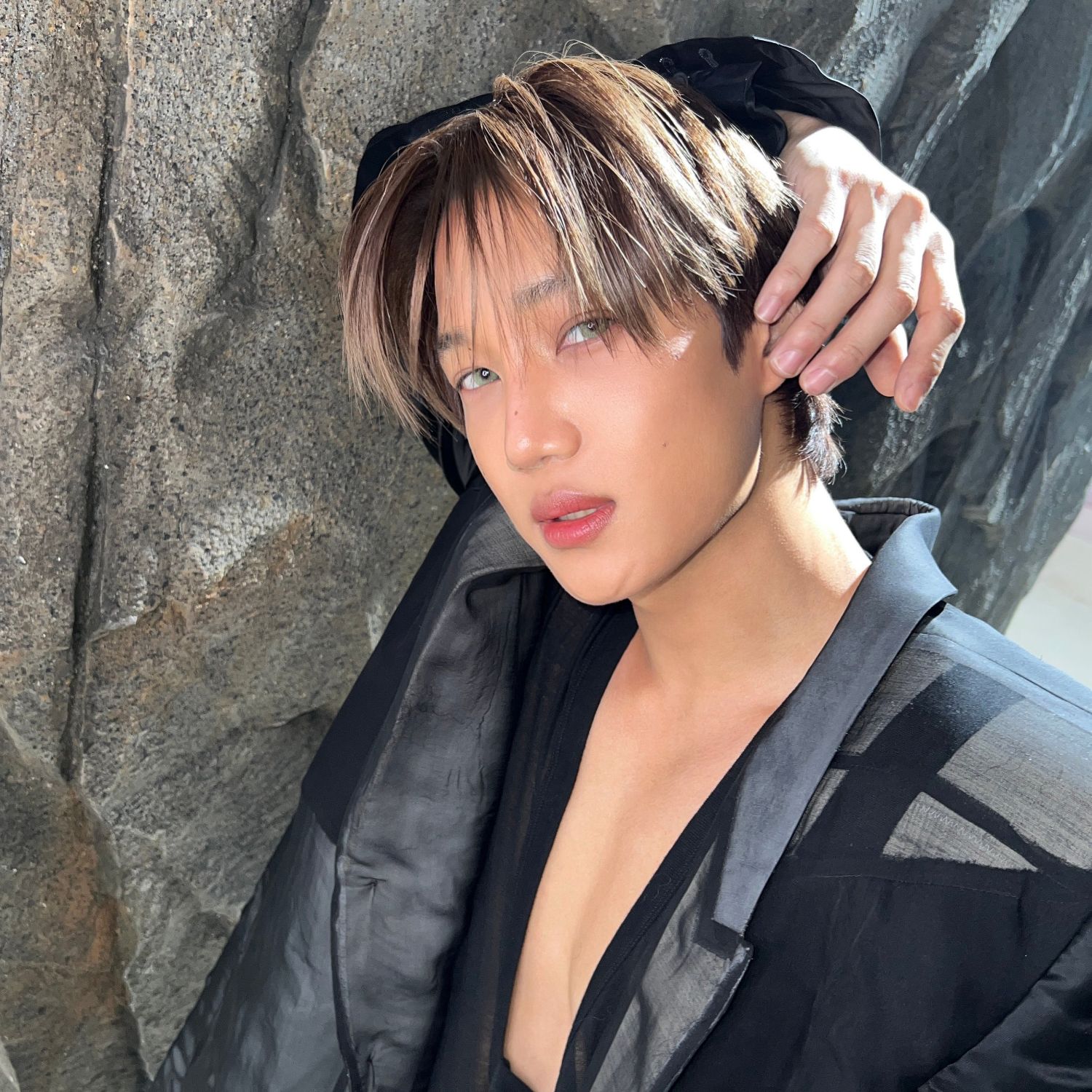 Behind-the-scenes cut of Kai (EXO)