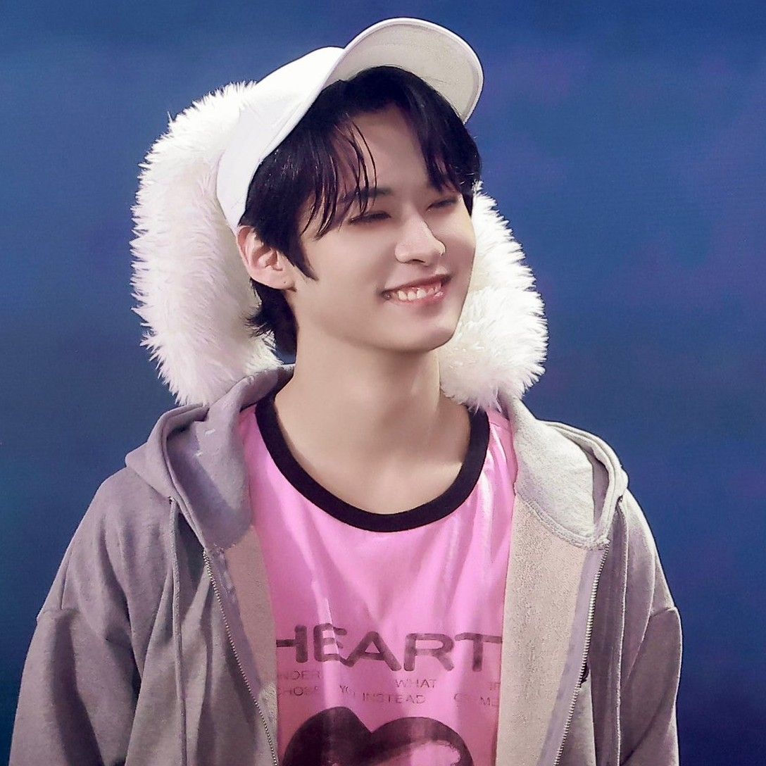 Lee Know (Stray Kids)的最新活动照片