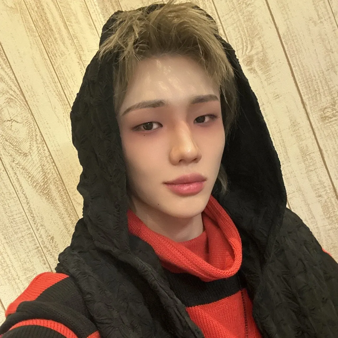 A moment captured by Junhyeok (TNX)'s fan