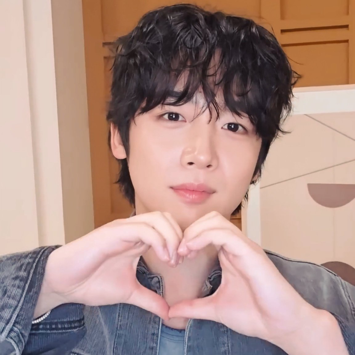 Latest photo of Kim Yohan (WEi)