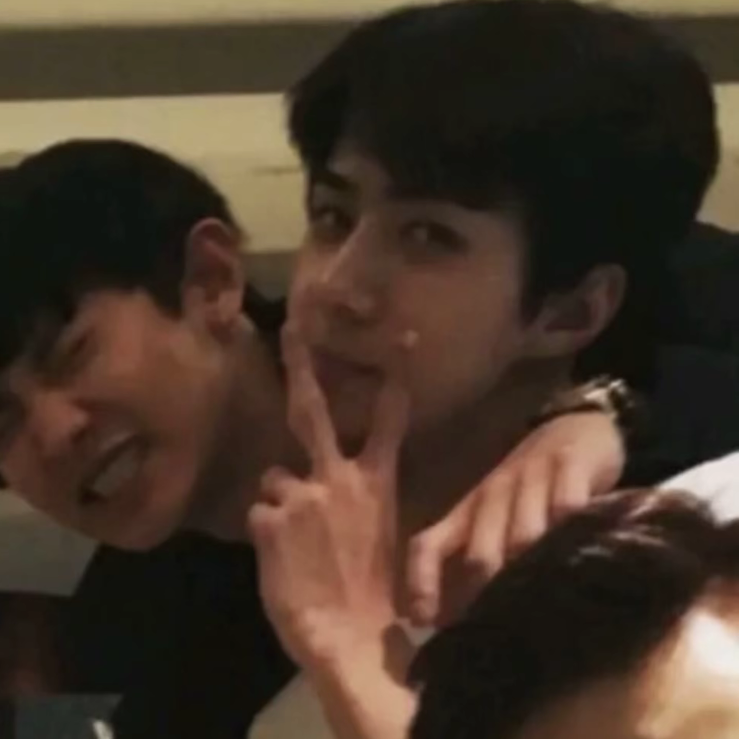 세훈 (EXO) 최근 활동샷