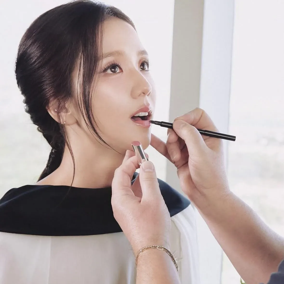 智秀 (BLACKPINK)的最新照片