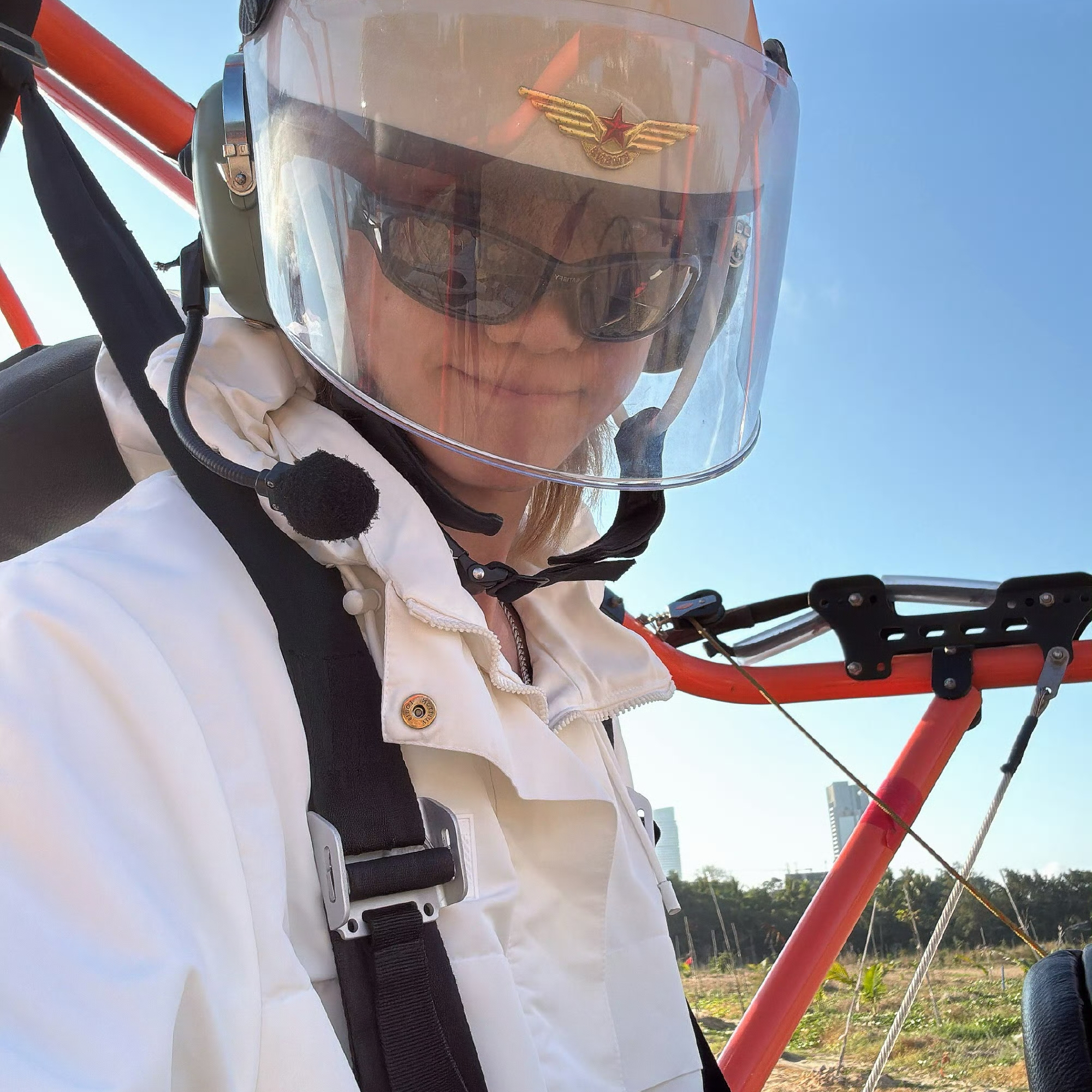 Behind-the-scenes cut of The 8 (SEVENTEEN)