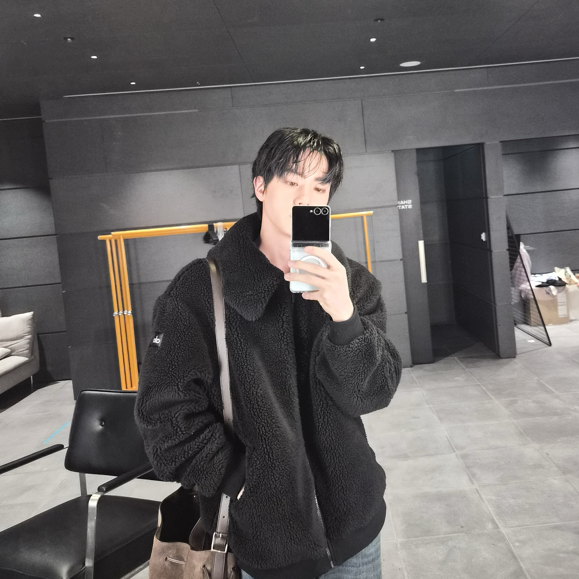 진 (방탄소년단)의 비하인드 컷